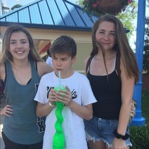 Meet your Posher, Jessica